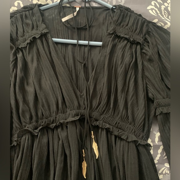 BLOOMINGDALES NECKLACE - Picture 1 of 6